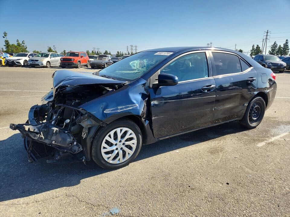 2018 TOYOTA Corolla