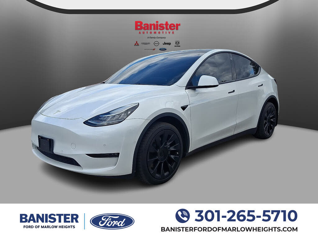 2022 TESLA Model Y