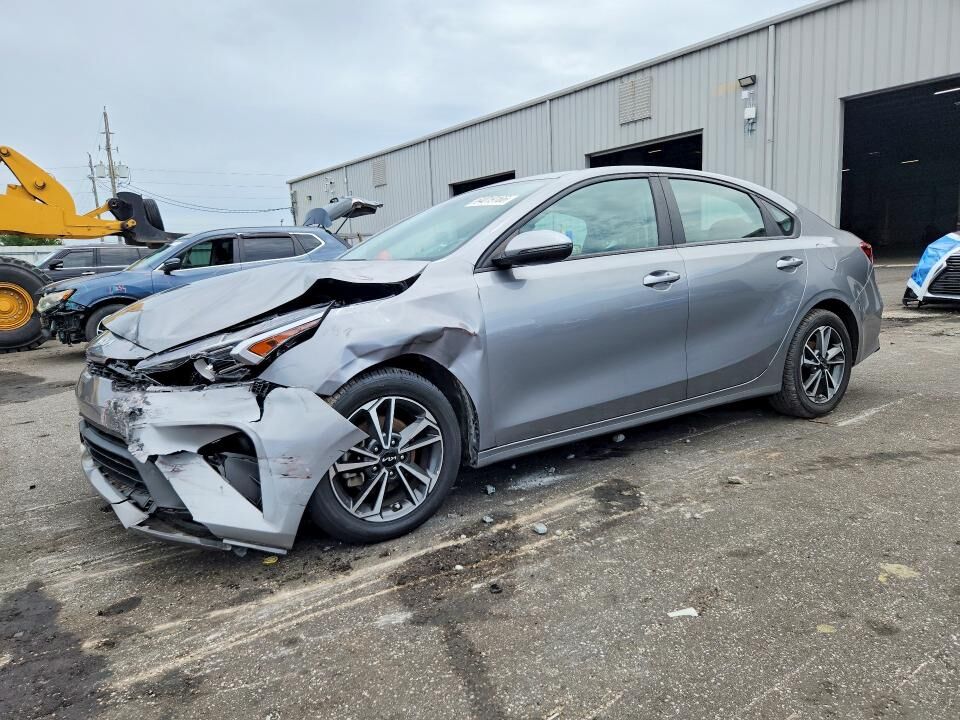 2023 KIA Forte