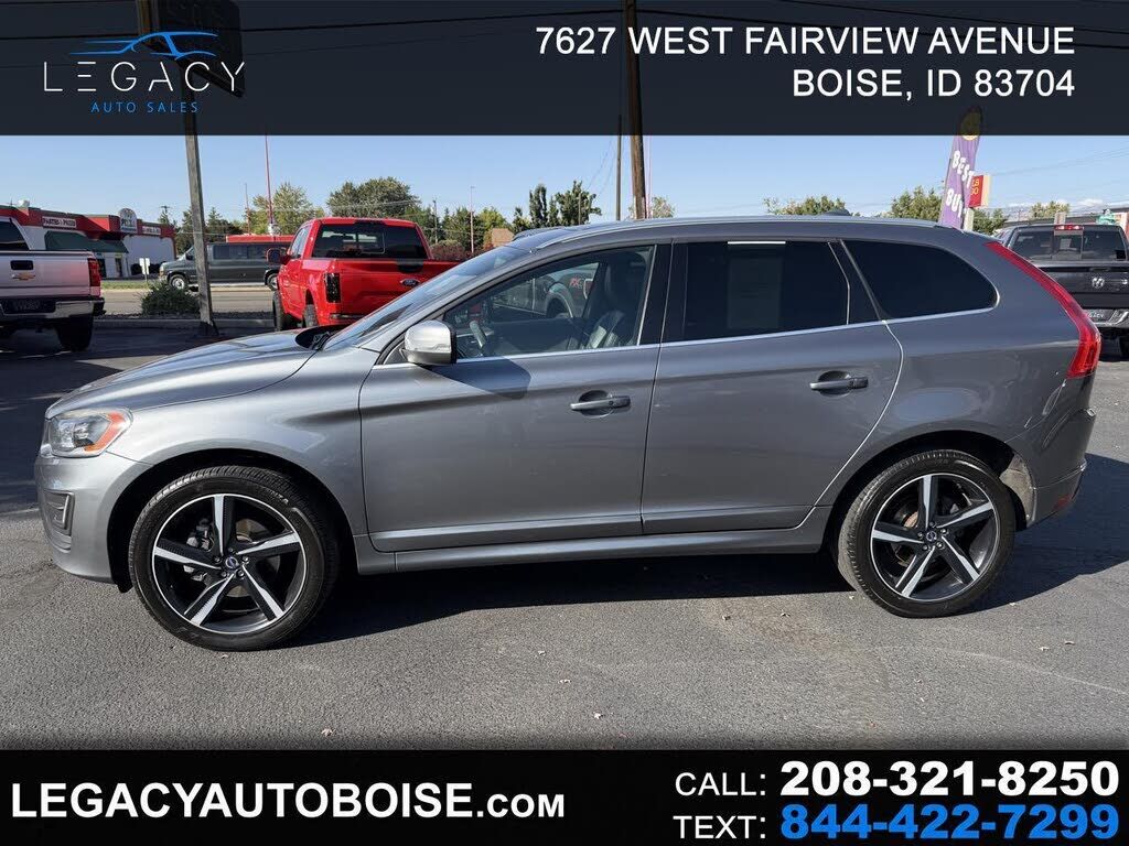 2016 VOLVO XC60