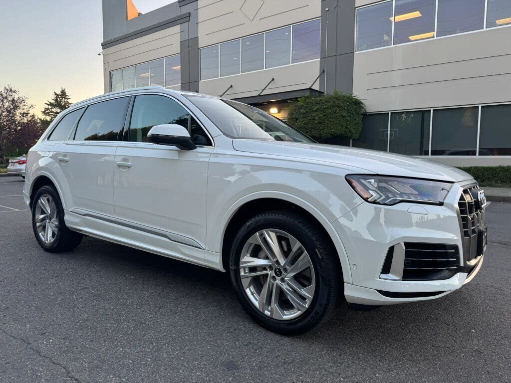 2023 AUDI Q7