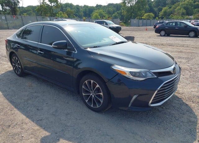 2018 TOYOTA Avalon