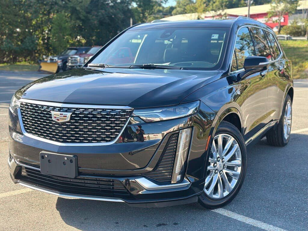 2020 CADILLAC XT6