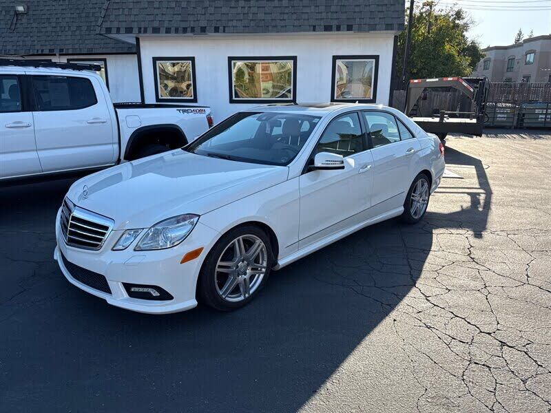 2011 Mercedes-Benz E-Class