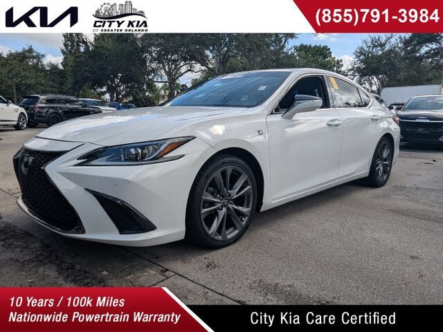 2020 LEXUS ES