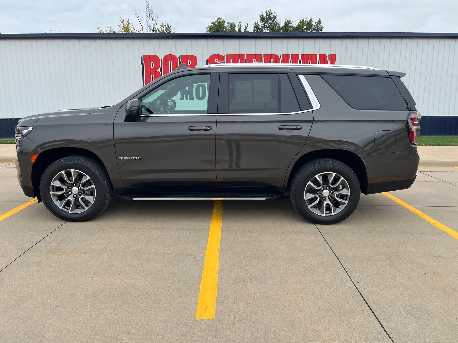 2021 CHEVROLET Tahoe