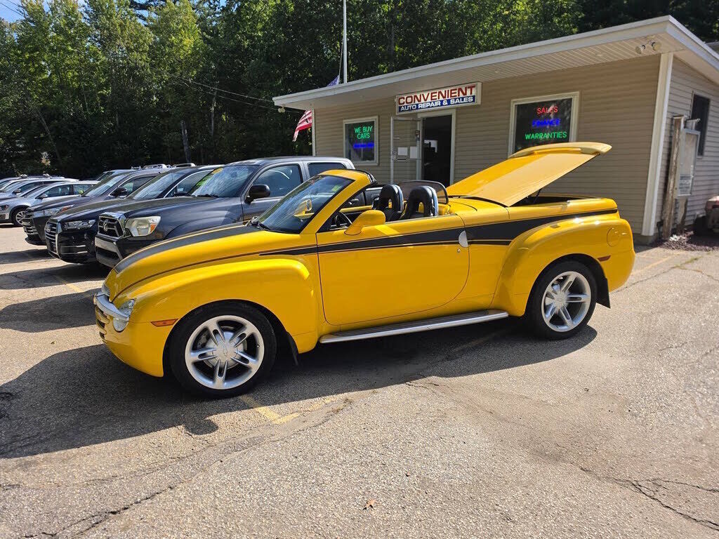 2004 CHEVROLET SSR