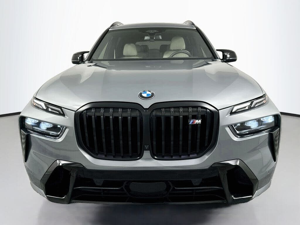 2024 BMW X7