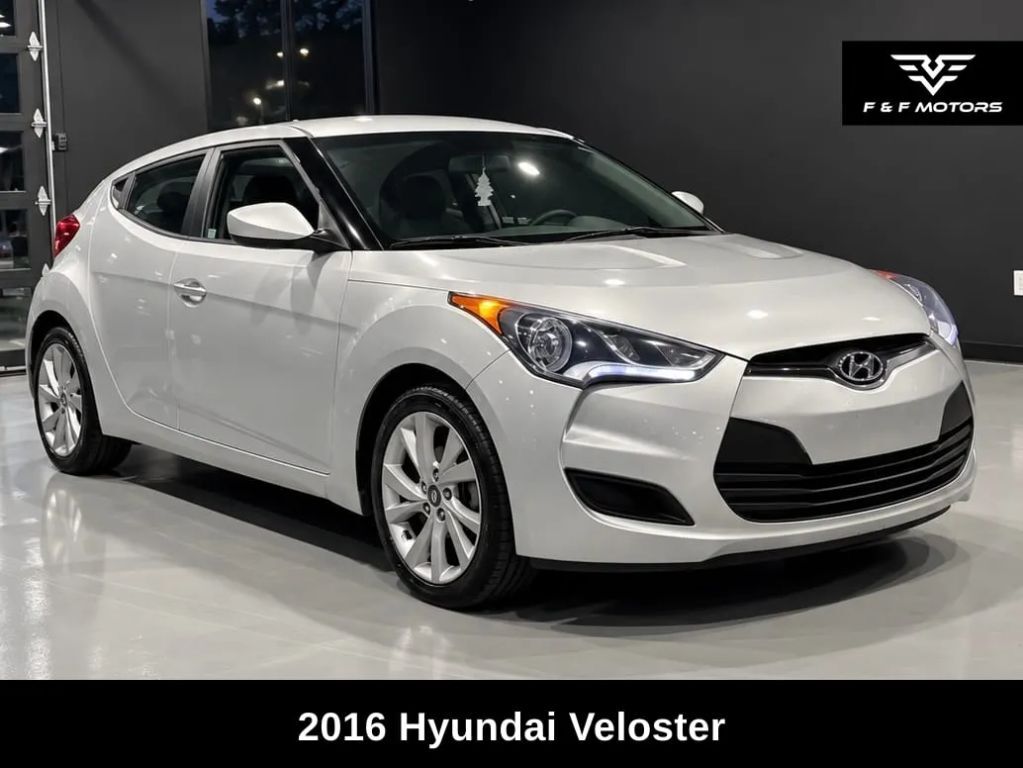 2016 HYUNDAI Veloster