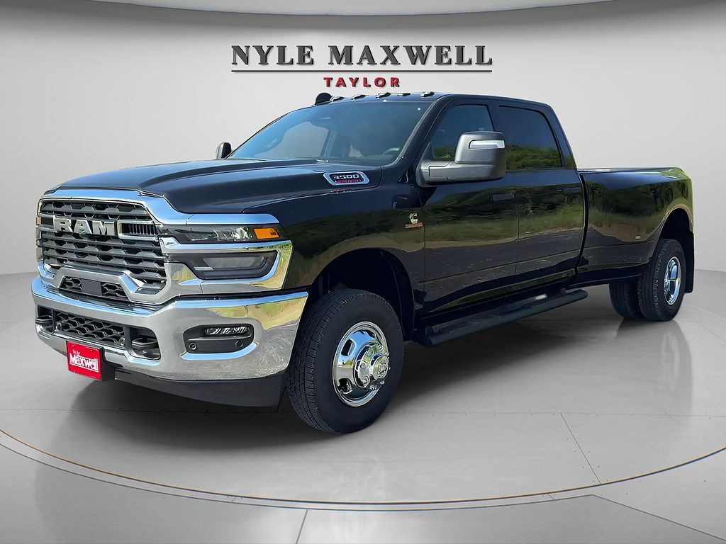 2027 RAM 3500
