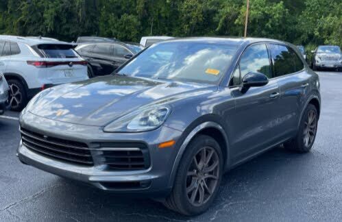 2023 PORSCHE Cayenne