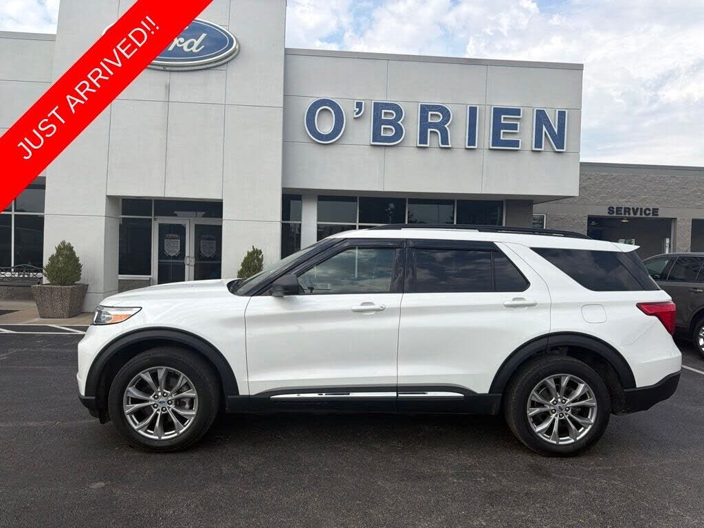 2023 FORD Explorer