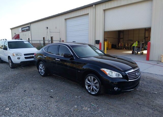 2014 INFINITI Q70