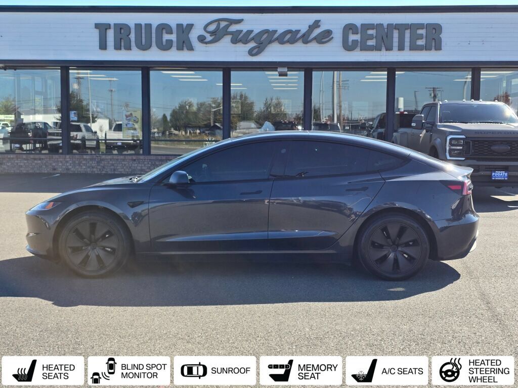 2024 TESLA Model 3