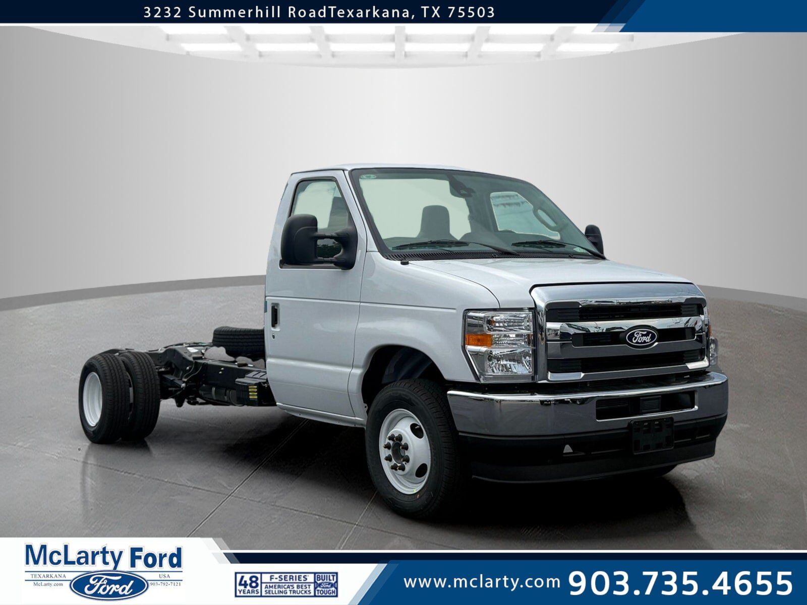 2027 FORD E-450