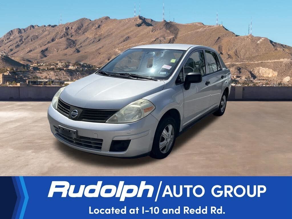 2010 NISSAN Versa