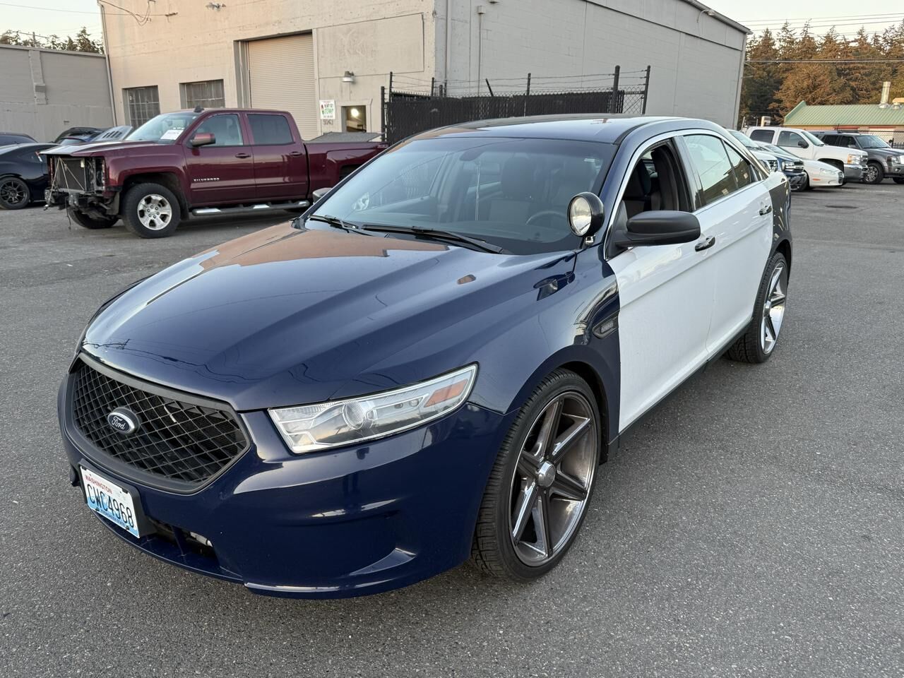 2013 FORD Taurus
