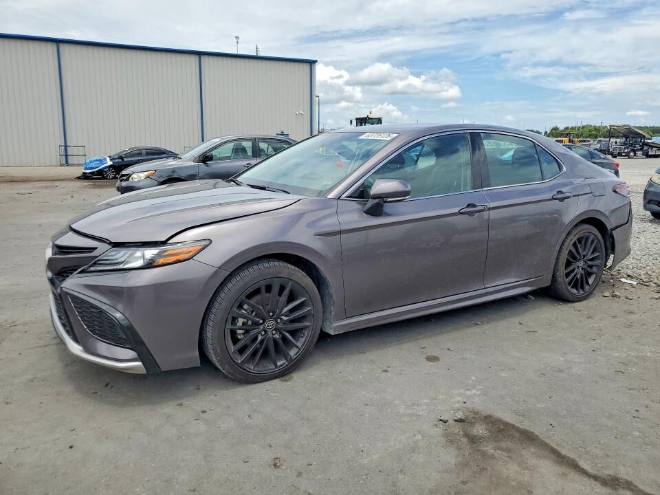 2024 TOYOTA Camry