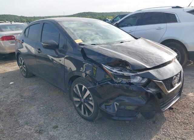 2022 NISSAN Versa