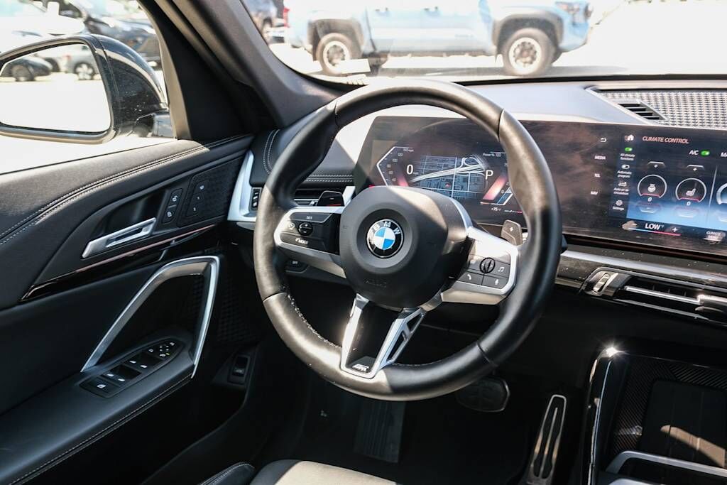 2023 BMW X1
