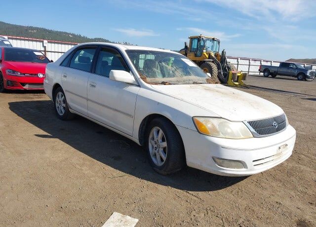 2000 TOYOTA Avalon
