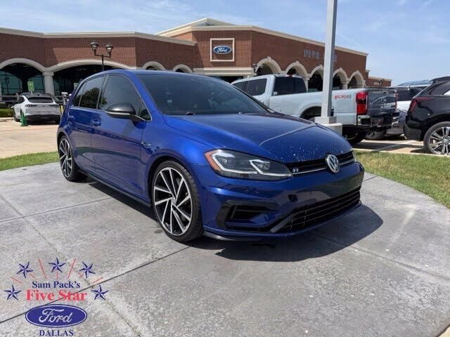 2018 VOLKSWAGEN Golf R
