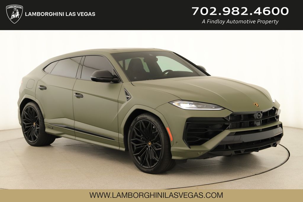 2025 LAMBORGHINI URUS