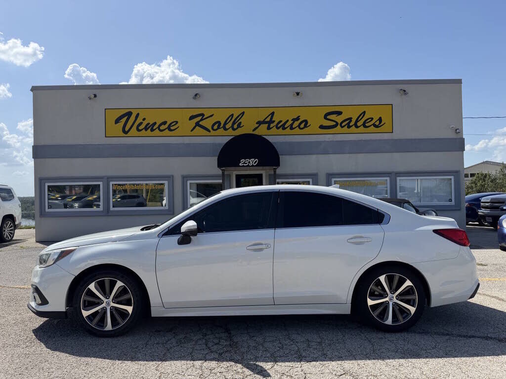 2018 SUBARU Legacy