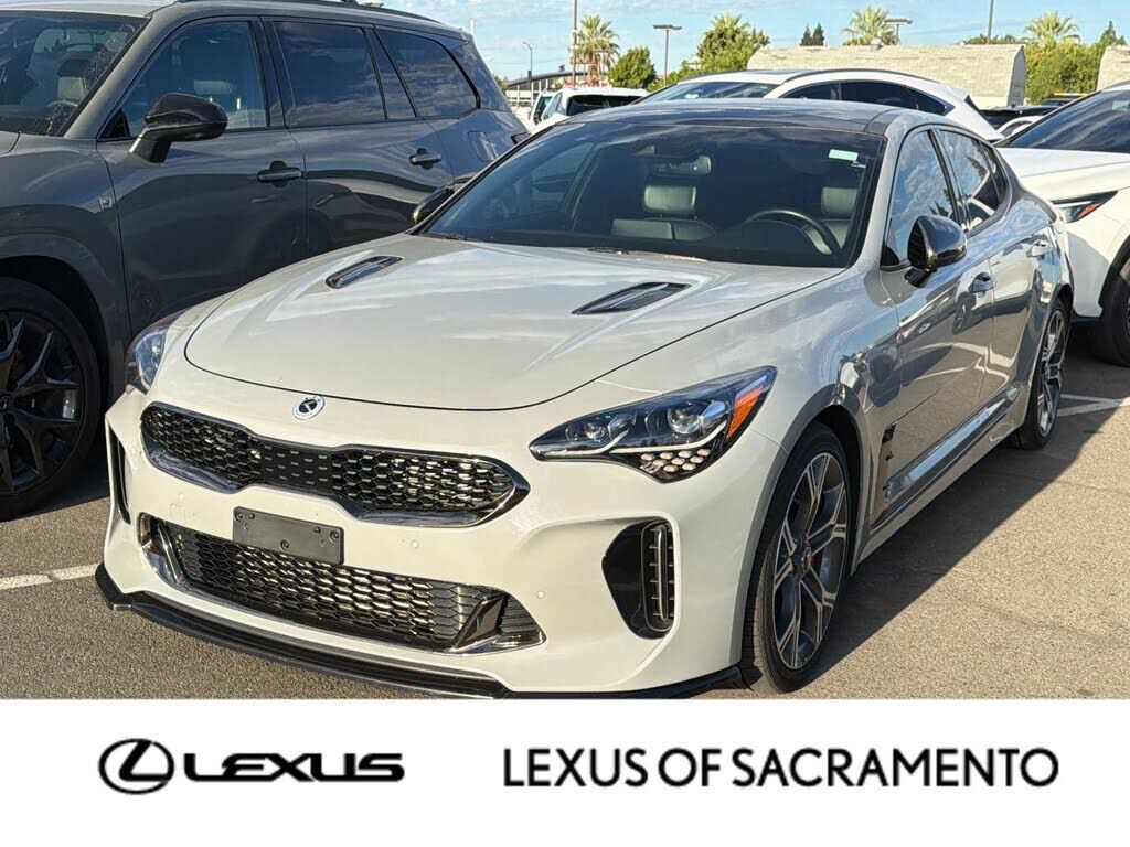 2021 KIA Stinger