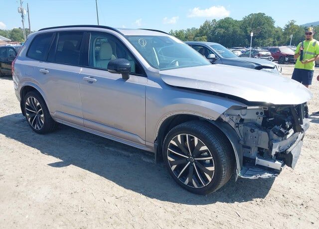 2026 VOLVO XC90