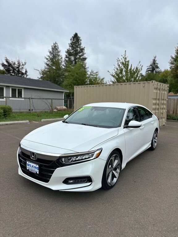 2018 HONDA Accord