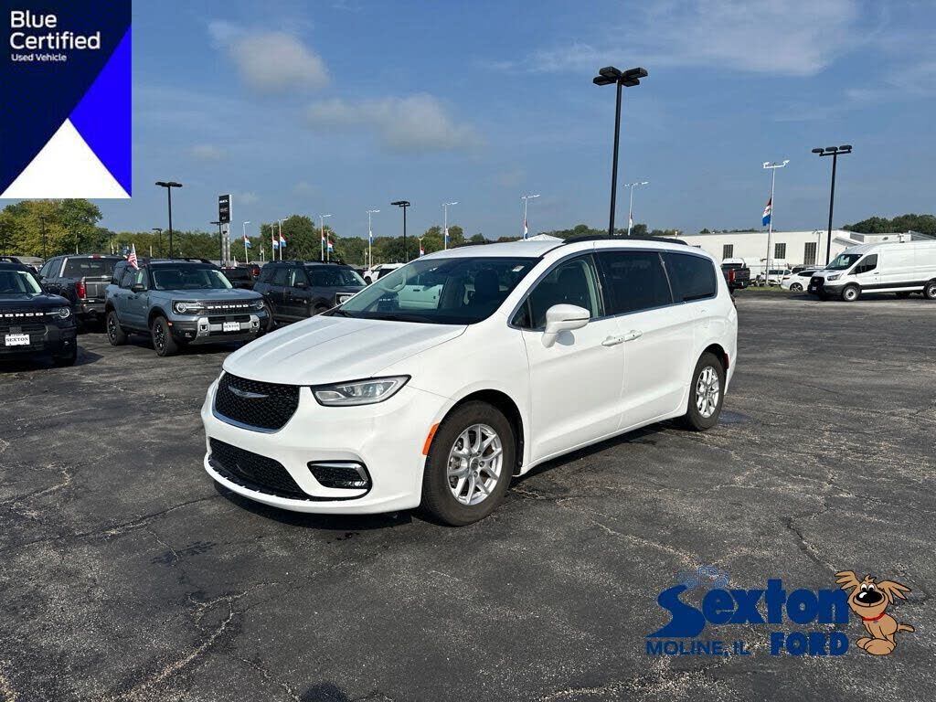 2022 CHRYSLER Pacifica