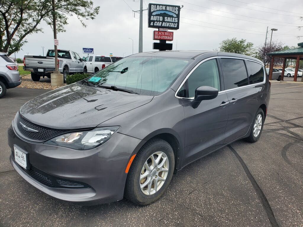 2022 CHRYSLER Pacifica