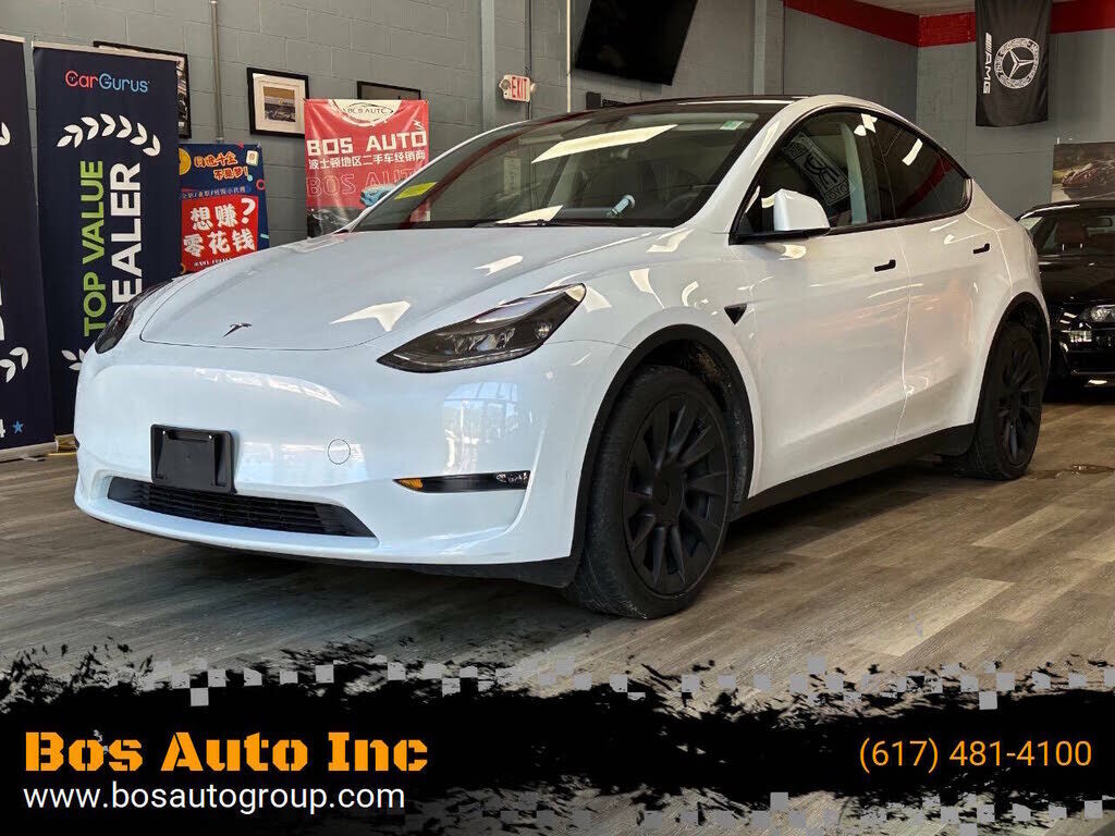 2023 TESLA Model Y