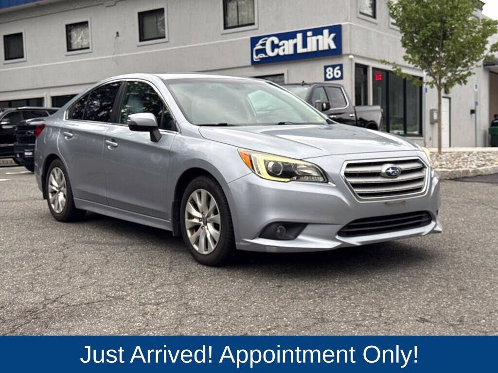 2015 SUBARU Legacy
