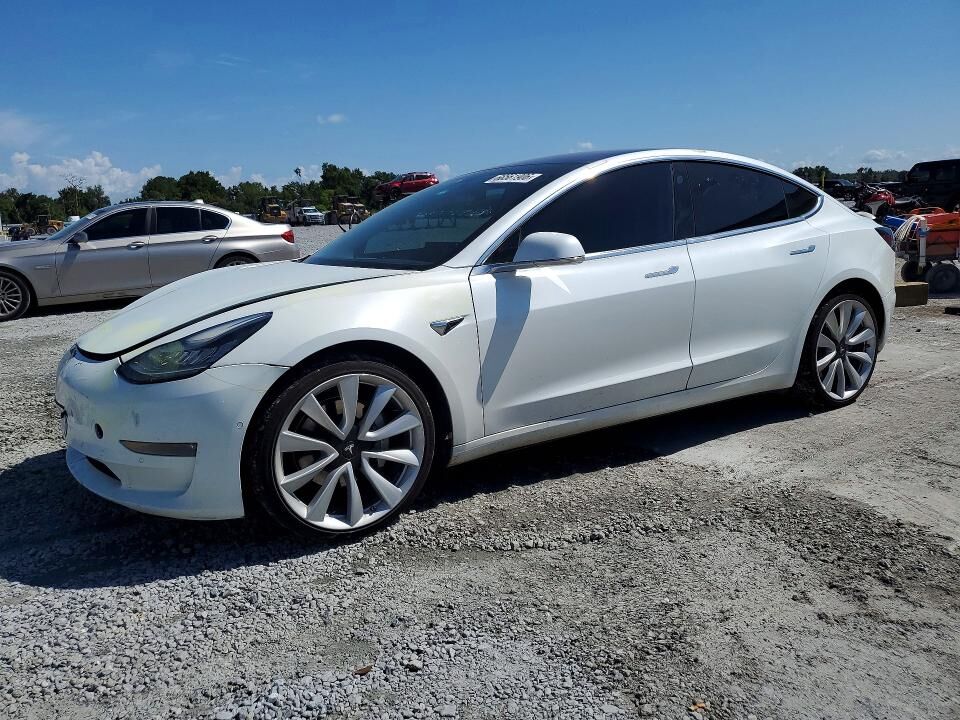 2020 TESLA Model 3