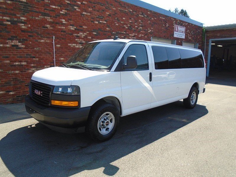 2023 GMC Savana
