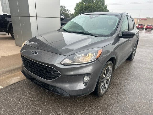 2022 FORD Escape