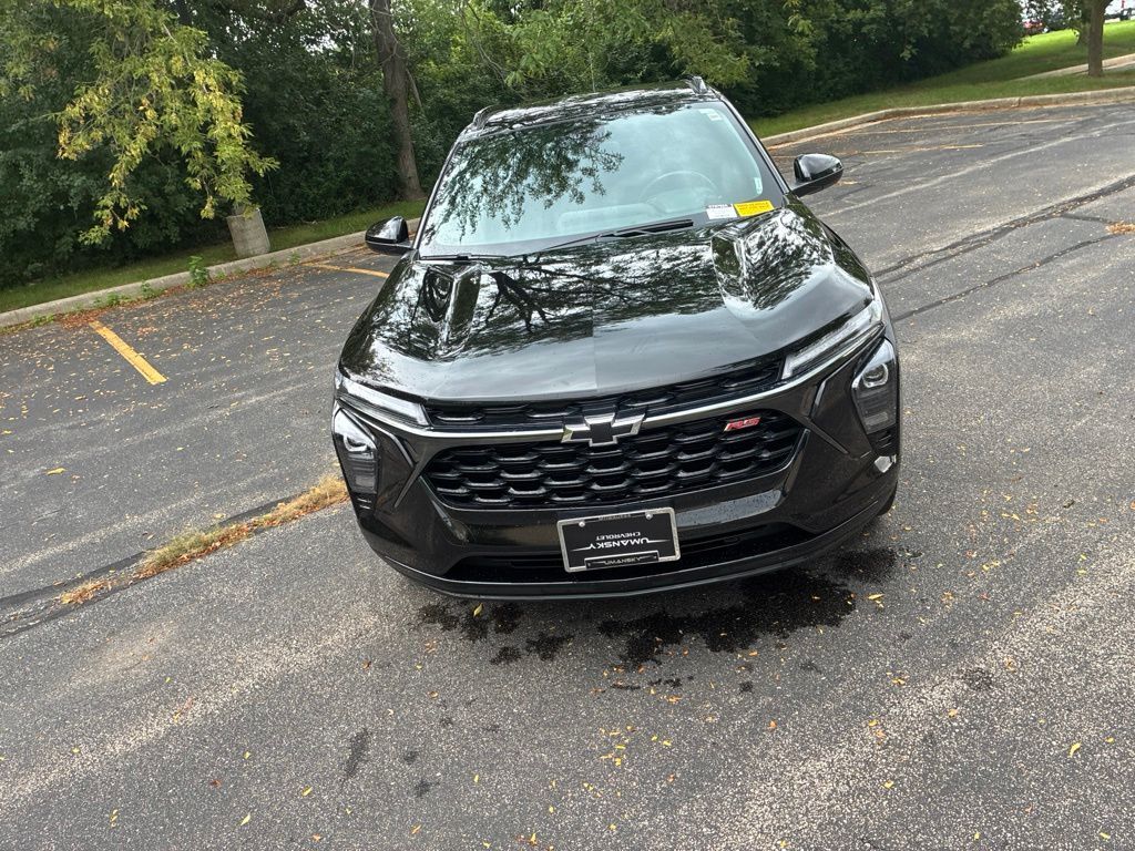 2024 CHEVROLET Trax