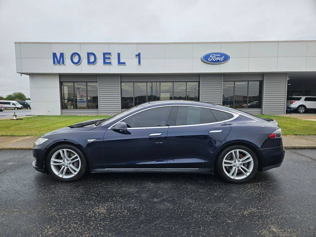2014 TESLA Model S