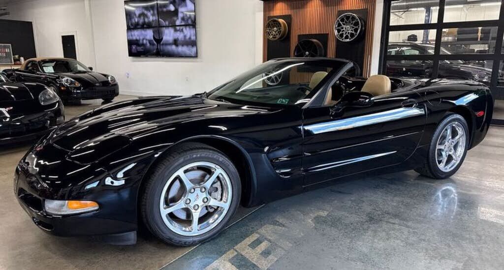 2002 CHEVROLET Corvette