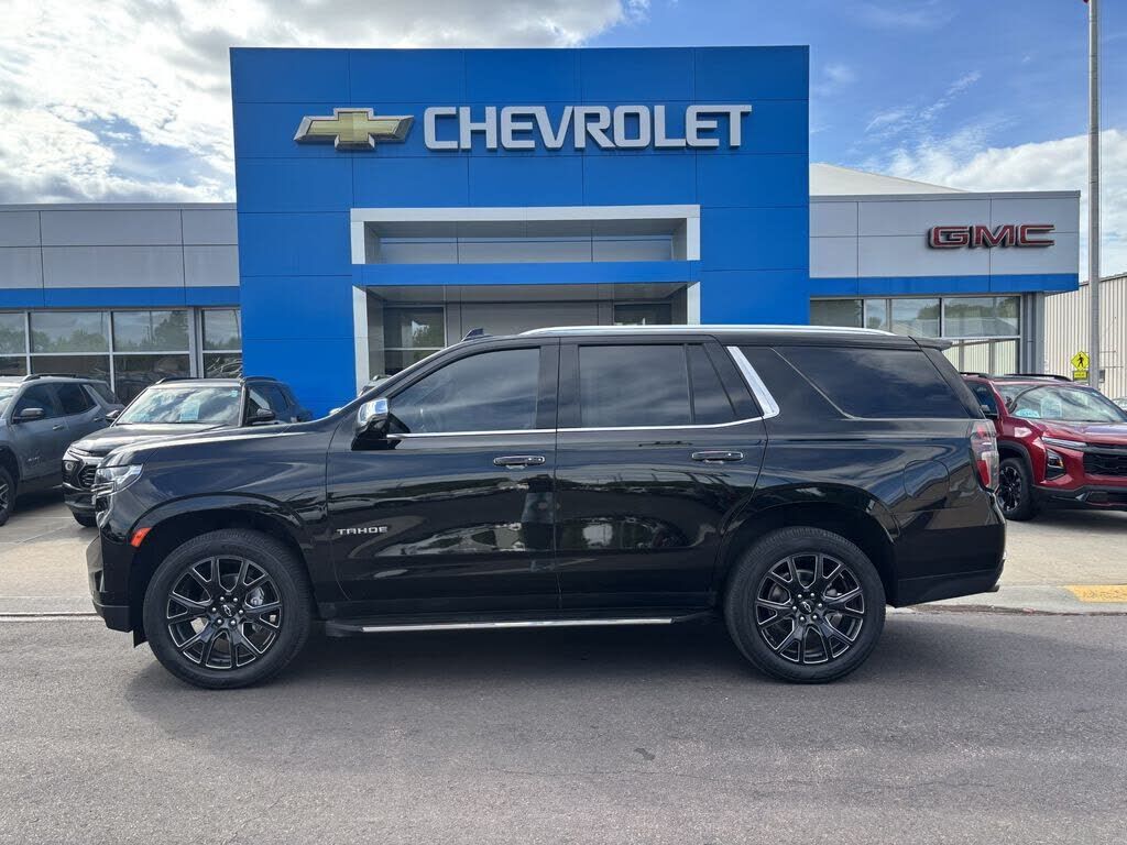 2024 CHEVROLET Tahoe