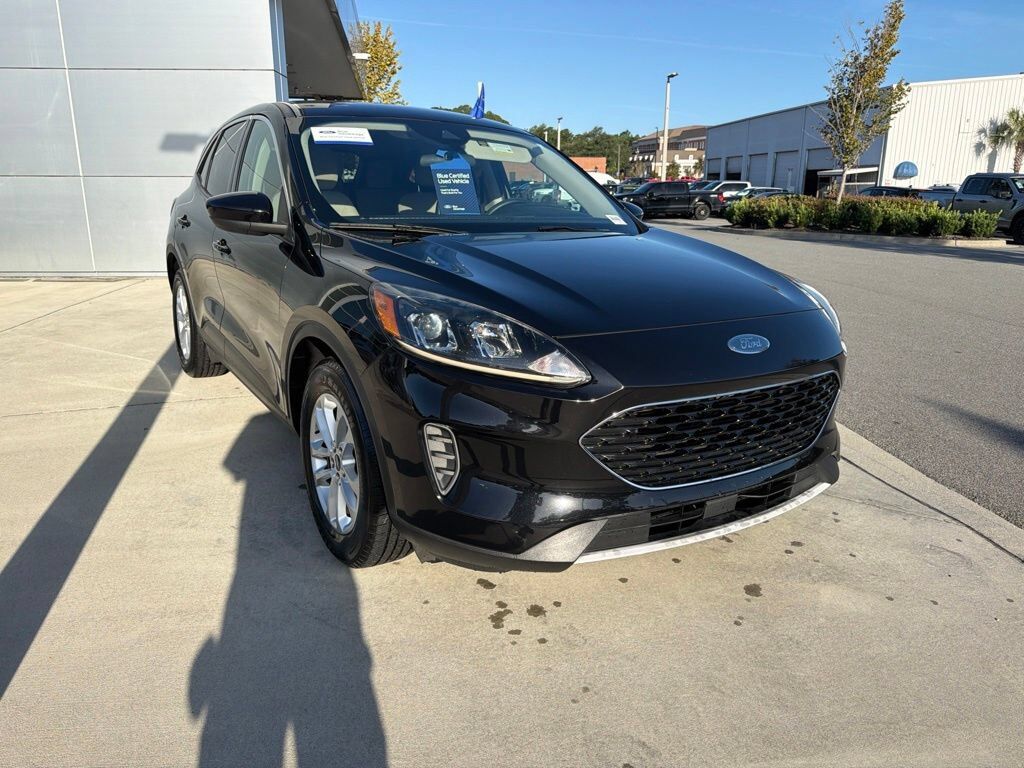 2020 FORD Escape
