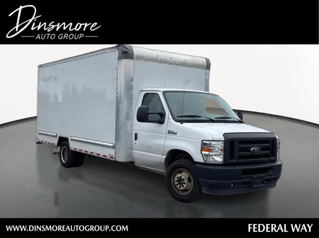 2022 FORD E-350