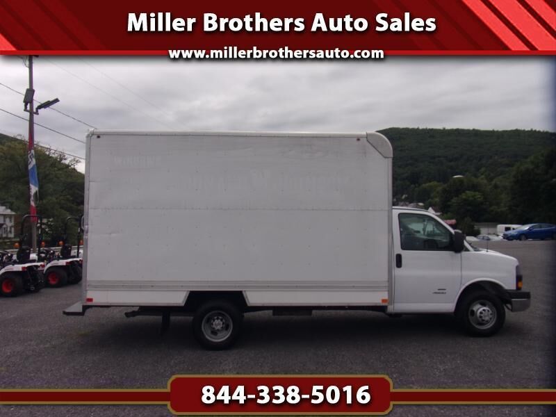 2019 CHEVROLET Express