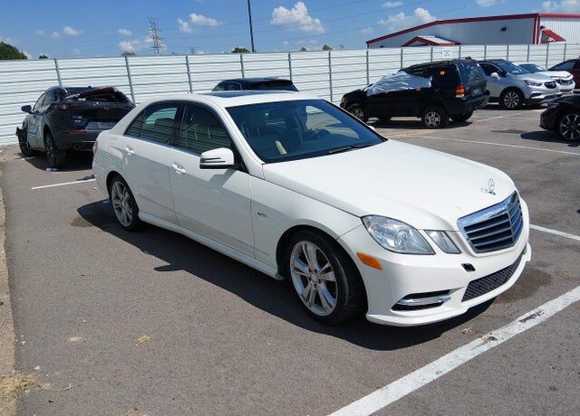 2012 MERCEDES-BENZ E-Class
