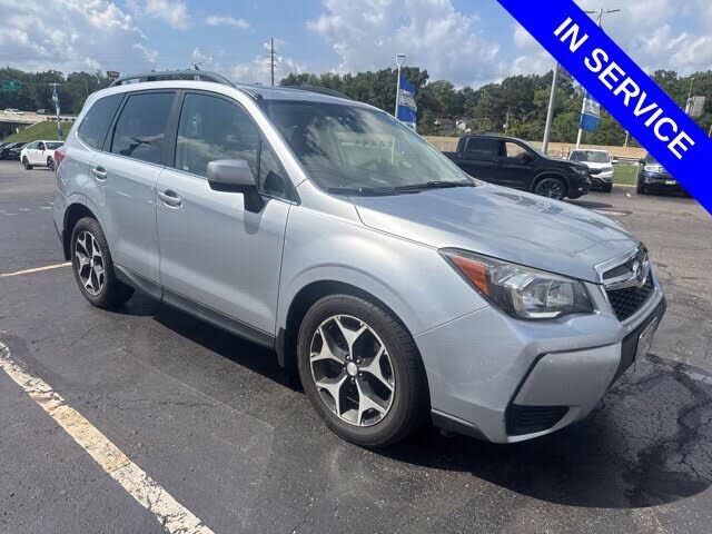2015 SUBARU Forester