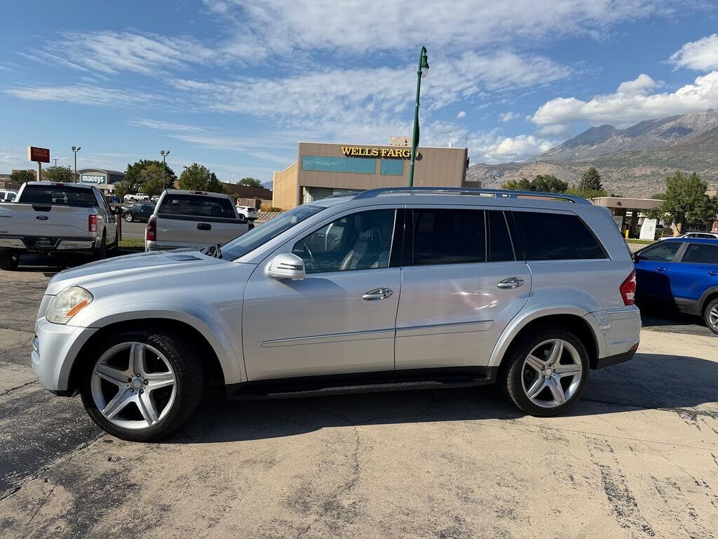 2011 Mercedes-Benz GL-Class