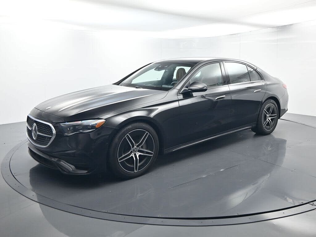 2026 MERCEDES-BENZ E-Class