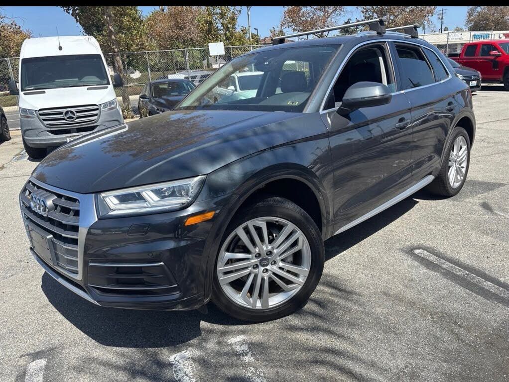 2018 AUDI Q5